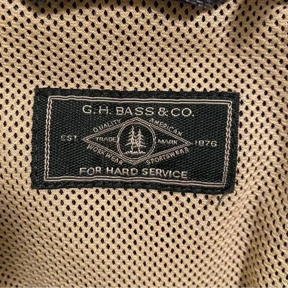 Vintage G.H. Bass Denim Style Men’s Size XL Button Down Short Sleeve Shirt - Picture 2 of 8